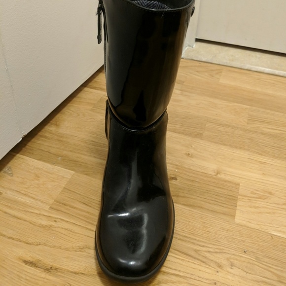 Black Vinyl Boots - Picture 2 of 3